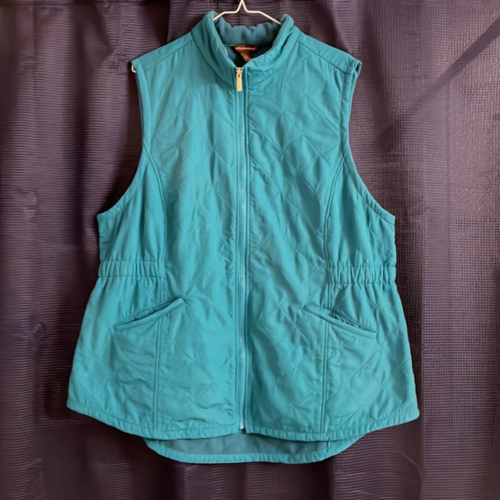 But & Bridle fleece lined vest